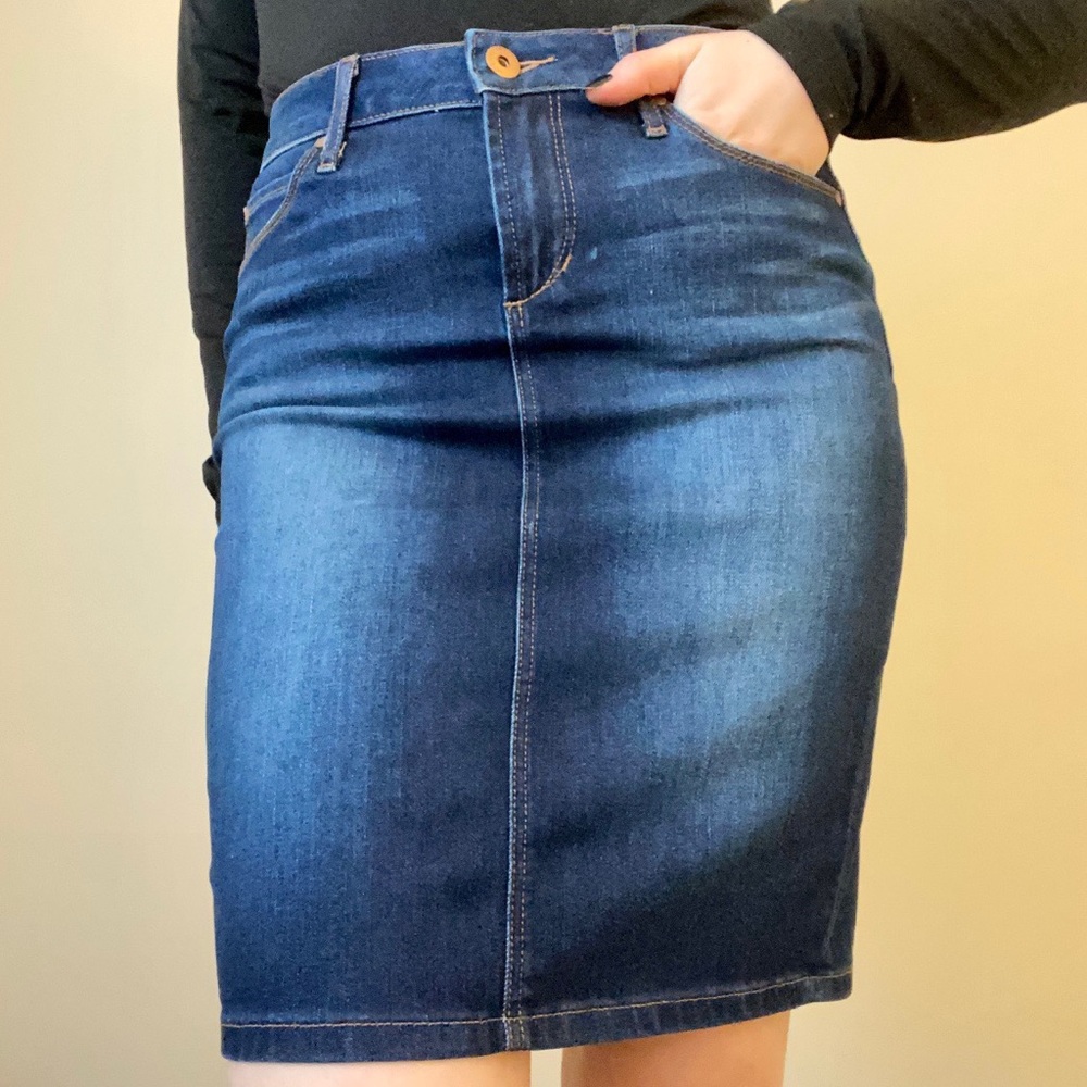 High waisted denim pencil skirt.